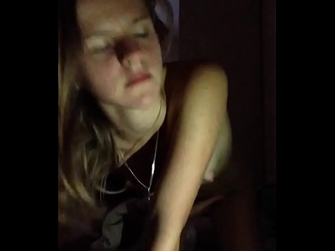 ❤️ Déanann cailín masturbates agus cums ❌  Porn na Rúise  linn ❌❤